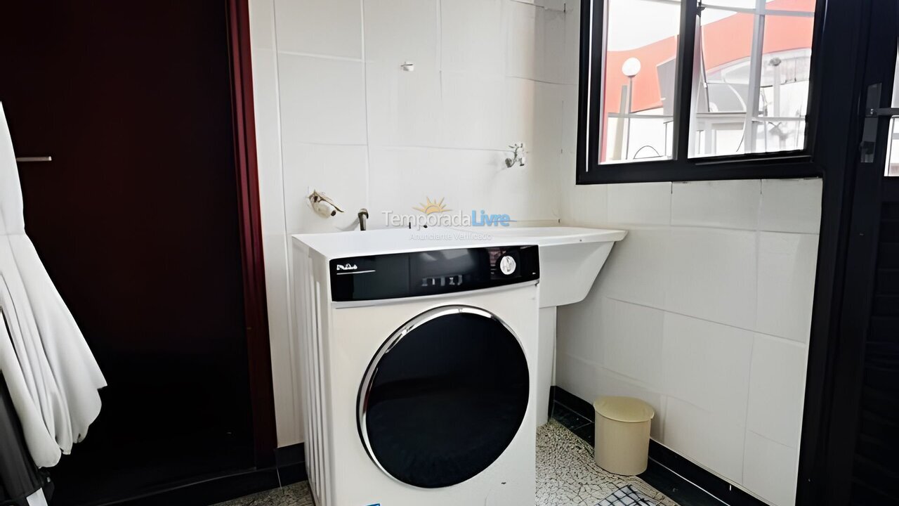 Apartamento para aluguel de temporada em Guarujá (Lot Joao Batista Juliao)