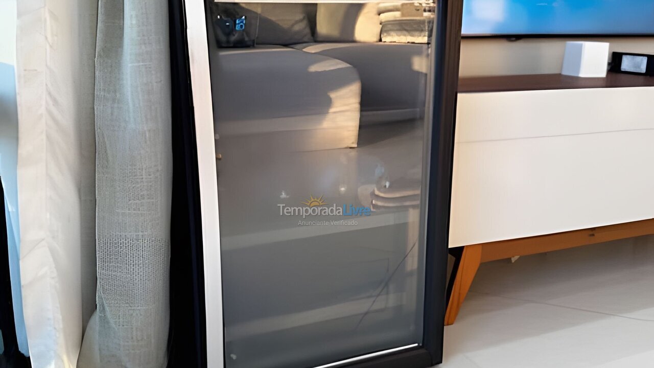 Apartamento para aluguel de temporada em Guarujá (Lot Joao Batista)