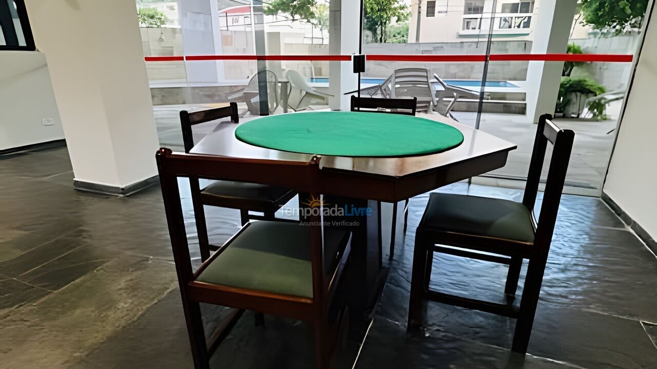 Apartamento para aluguel de temporada em Guarujá (Lot Joao Batista)