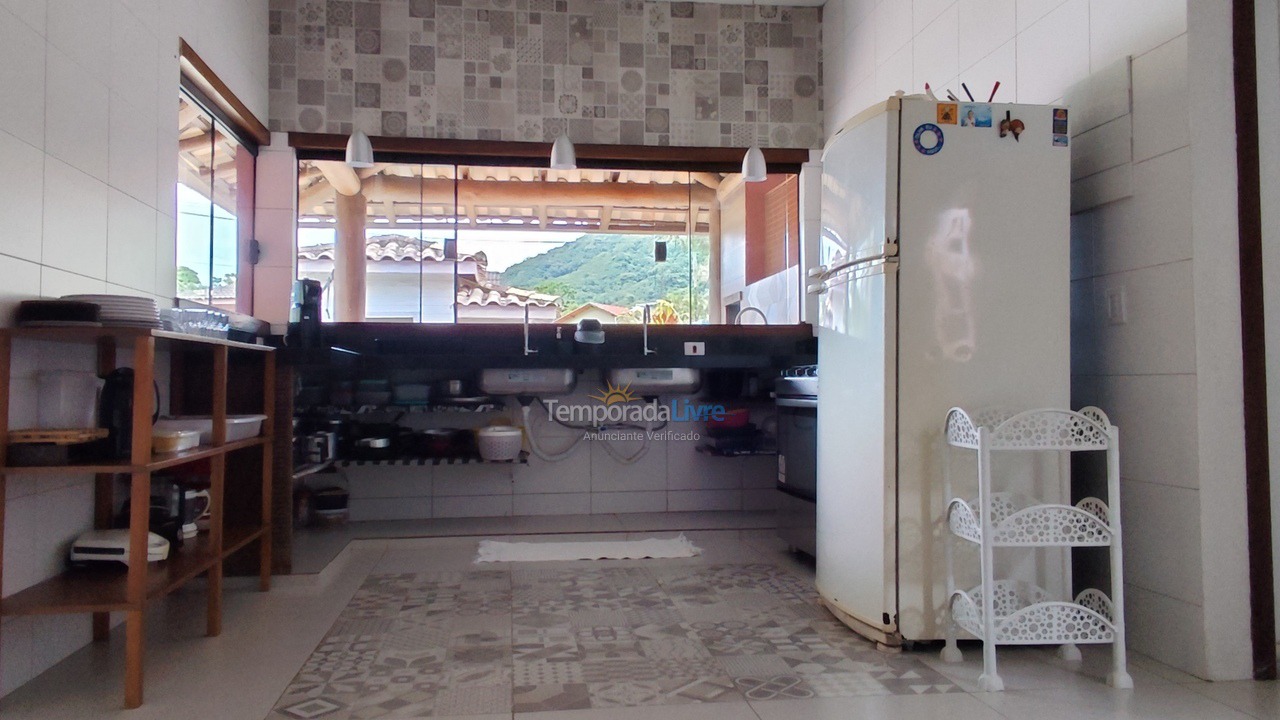 Casa para alquiler de vacaciones em Ubatuba (Lagoinha)