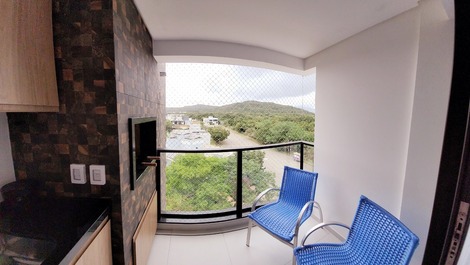 ALQUILER POR TEMPORADA: JURERÊ INTERNACIONAL, 2 DORMITORIOS (1 SUITE)