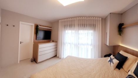 ALQUILER POR TEMPORADA: JURERÊ INTERNACIONAL, 2 DORMITORIOS (1 SUITE)