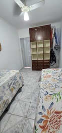 Apartment in Boqueirão, Praia Grande, 1 block from the beach.