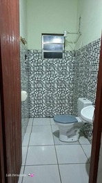 HOME IN THE CENTER OF UBATUBA FOR SEASON / INFORMATION IN THE DESCRIPTION