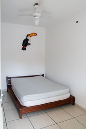 Casa con piscina en la Playa Enseada, en Ubatuba-SP, a 90m de la playa (código CE001)