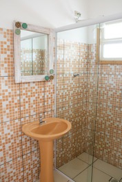 Casa con piscina en la Playa Enseada, en Ubatuba-SP, a 90m de la playa (código CE001)