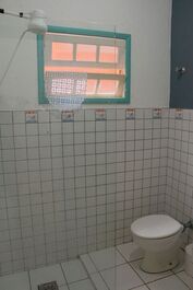 CASA en PLAYA ENSEADA a 80m de la playa, UBATUBA-SP (código CE029)