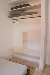 CASA en PLAYA ENSEADA a 80m de la playa, UBATUBA-SP (código CE029)