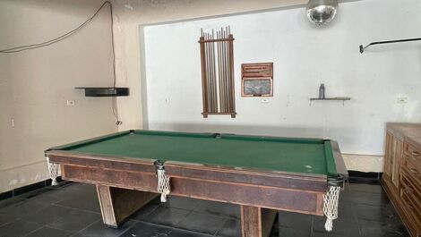 Large family house 20 people with pool Maranduba beach