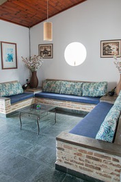 Casa a 60 metros da Praia da Enseada/Ubatuba (cód. CE021)