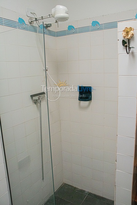 Casa para aluguel de temporada em Ubatuba (Enseada)