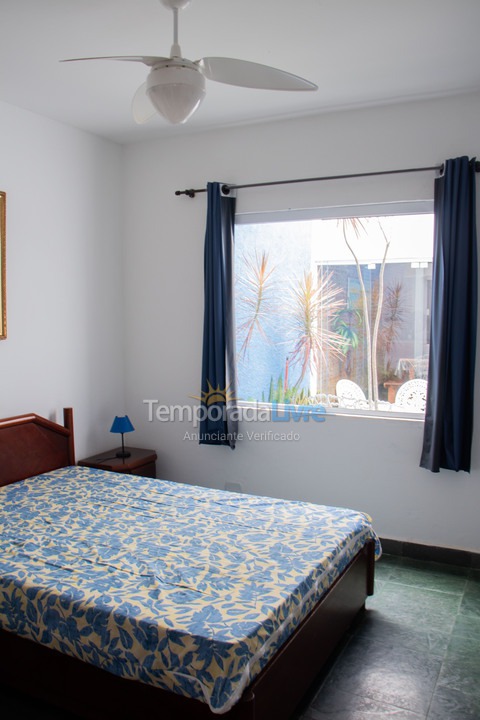 Casa para aluguel de temporada em Ubatuba (Enseada)