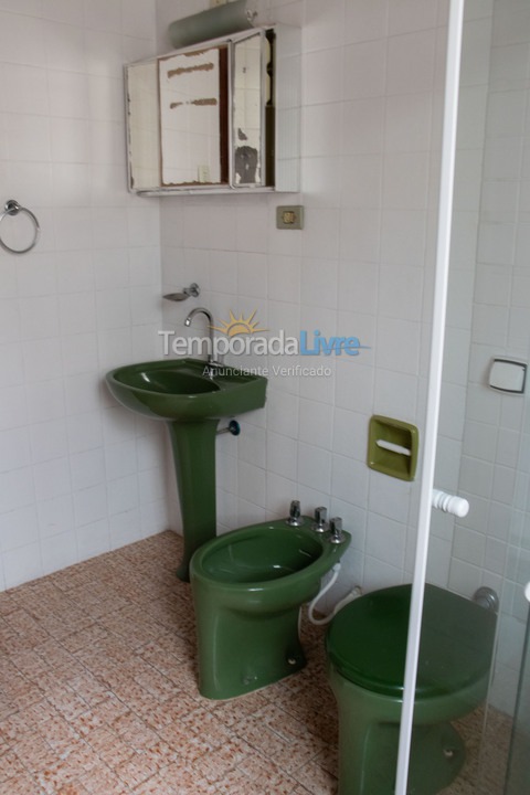 Casa para aluguel de temporada em Ubatuba (Enseada)