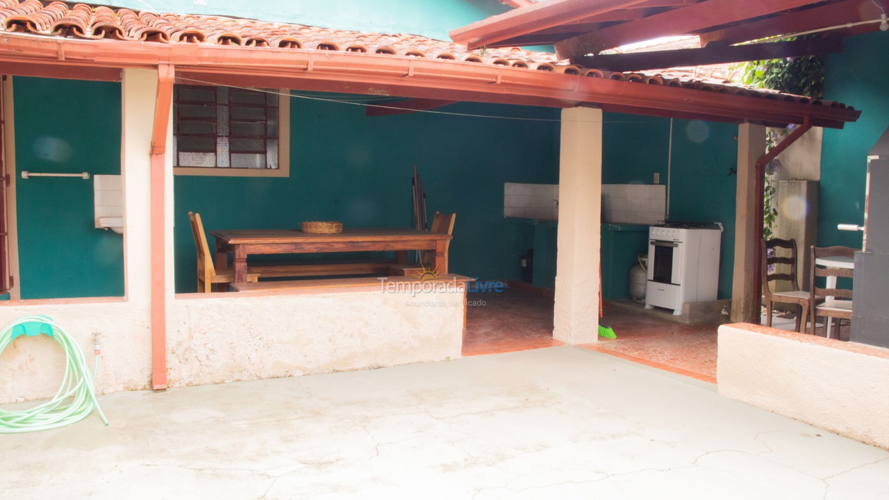 Casa para aluguel de temporada em Ubatuba (Enseada)