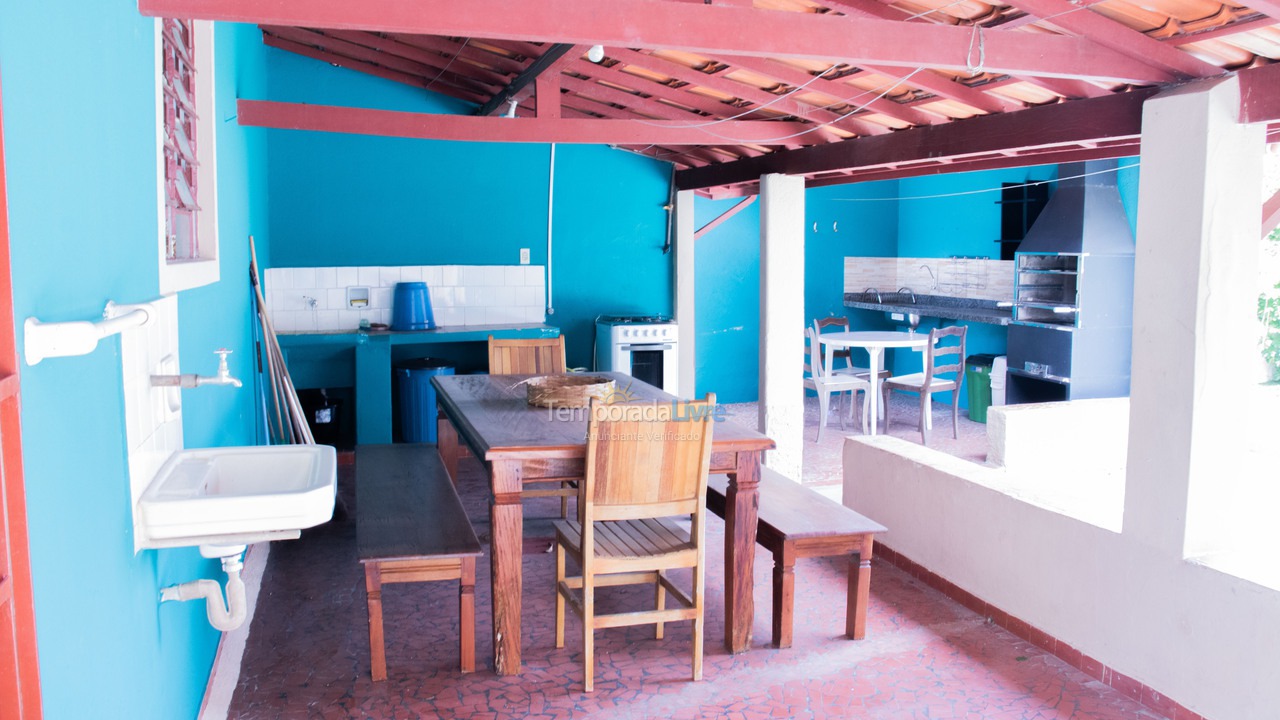 Casa para aluguel de temporada em Ubatuba (Enseada)