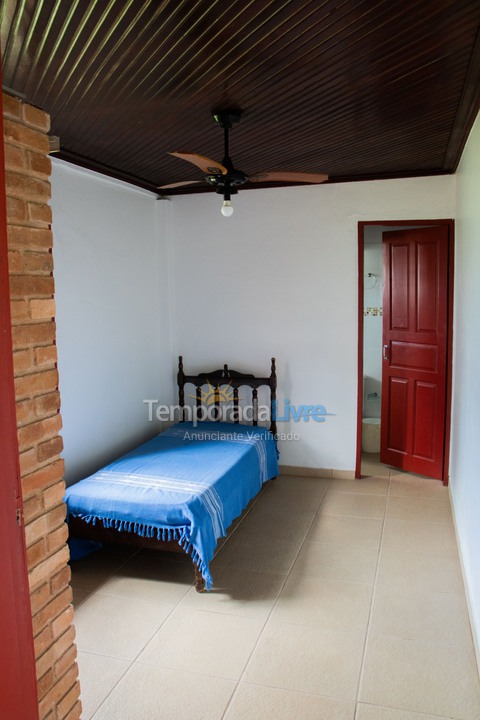 Casa para aluguel de temporada em Ubatuba (Enseada)