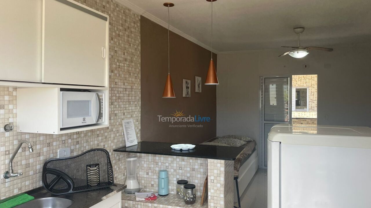 Apartamento para aluguel de temporada em Ubatuba (Maranduba)