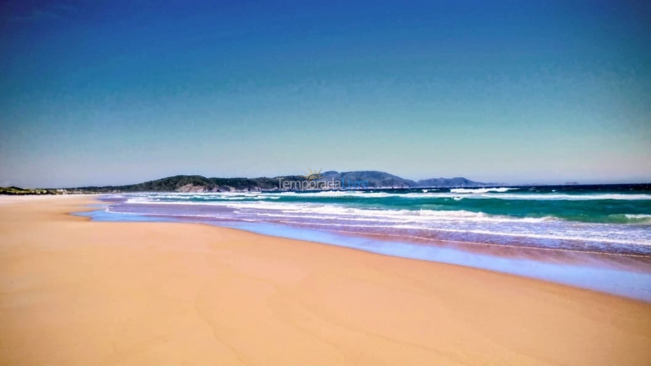 Apartment for vacation rental in Cabo Frio (Praia do Peró)