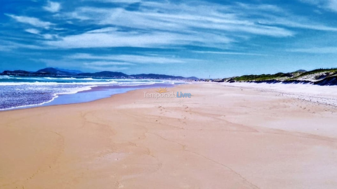 Apartment for vacation rental in Cabo Frio (Praia do Peró)