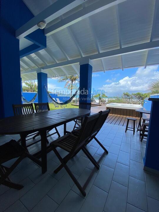 Casa para aluguel de temporada em Bombinhas (Canto Grande)