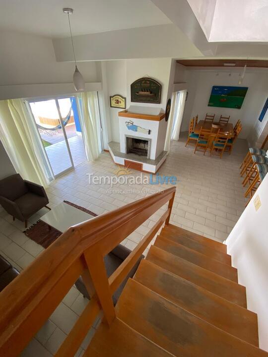 Casa para aluguel de temporada em Bombinhas (Canto Grande)