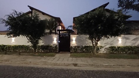 Casa em Geribá a poucos metros da praia