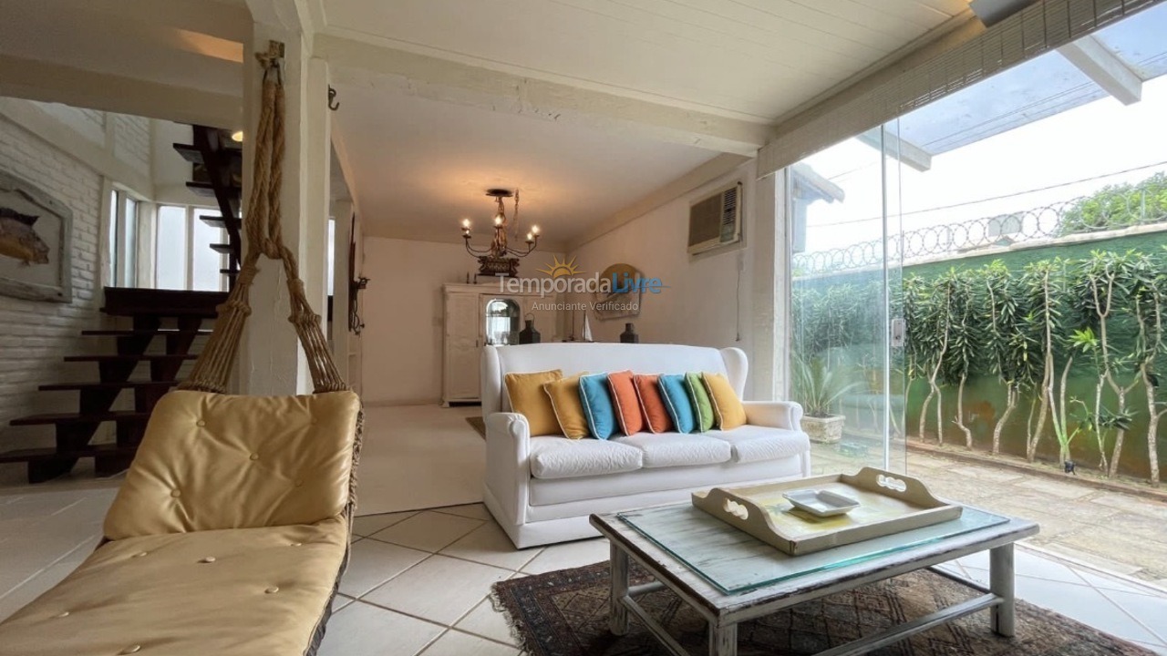 Casa para aluguel de temporada em Armacao dos Buzios (Bosque Geribá)