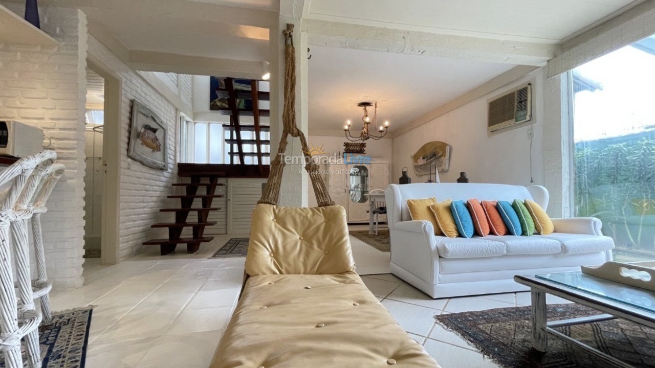 Casa para aluguel de temporada em Armacao dos Buzios (Bosque Geribá)