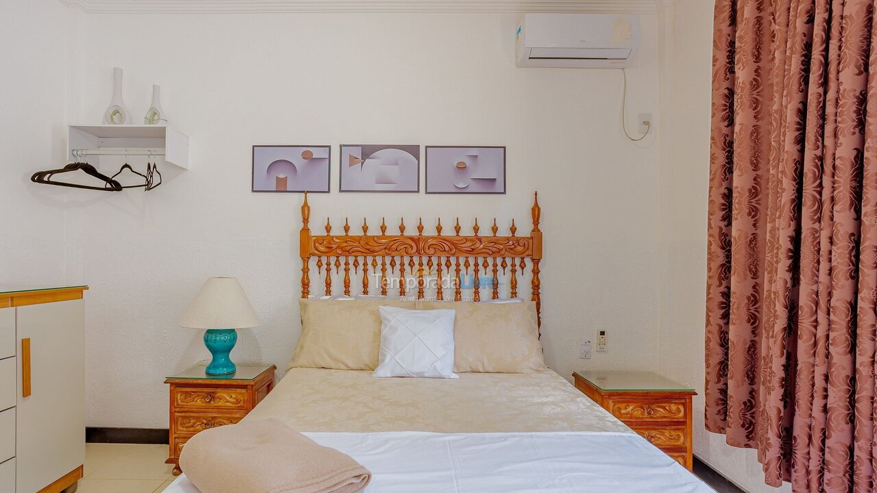 Casa para aluguel de temporada em Camaçari (Praia de Guarajuba)