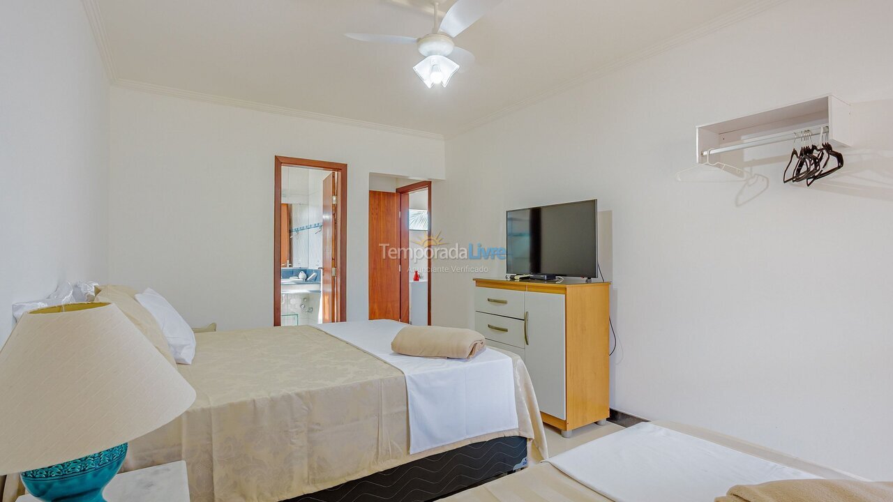 Casa para aluguel de temporada em Camaçari (Praia de Guarajuba)