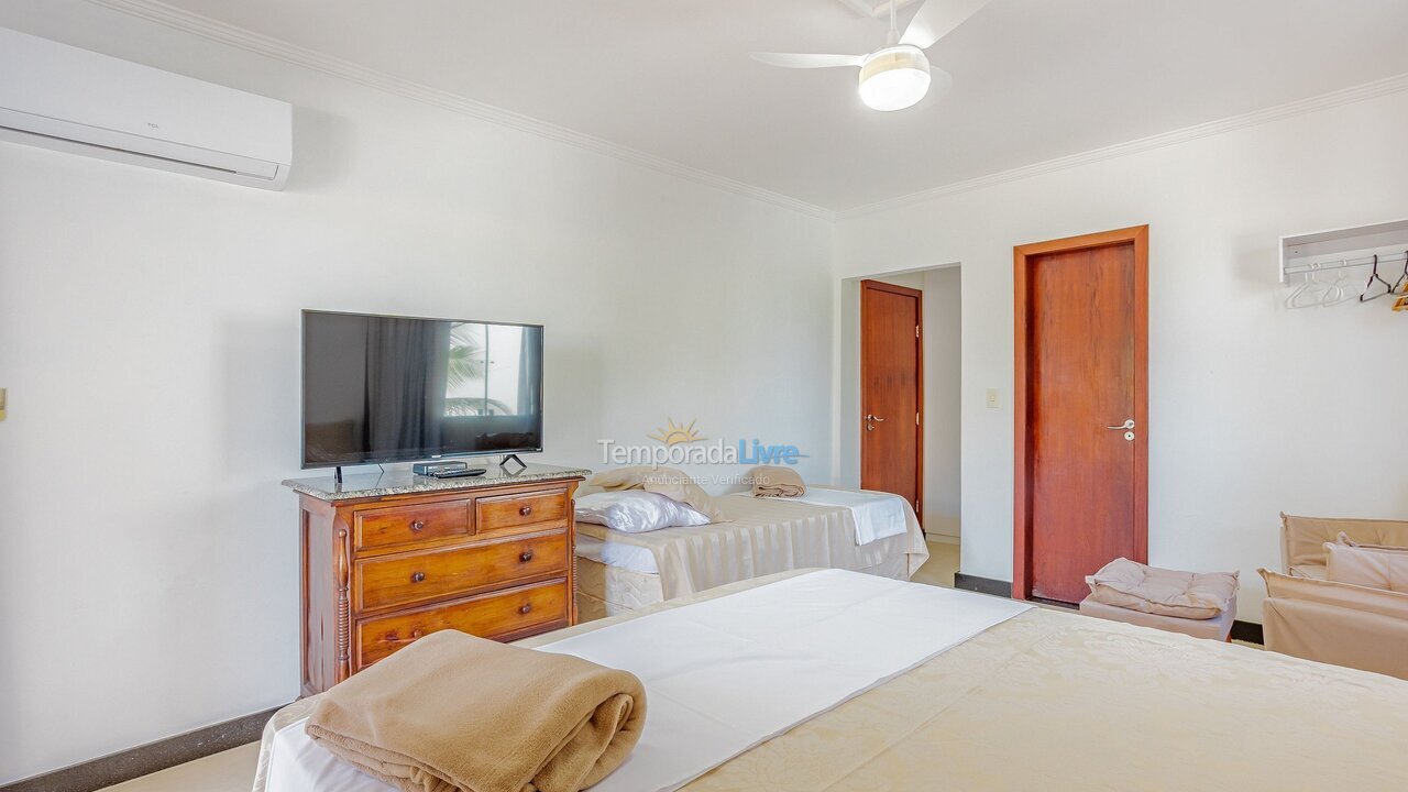 Casa para aluguel de temporada em Camaçari (Praia de Guarajuba)