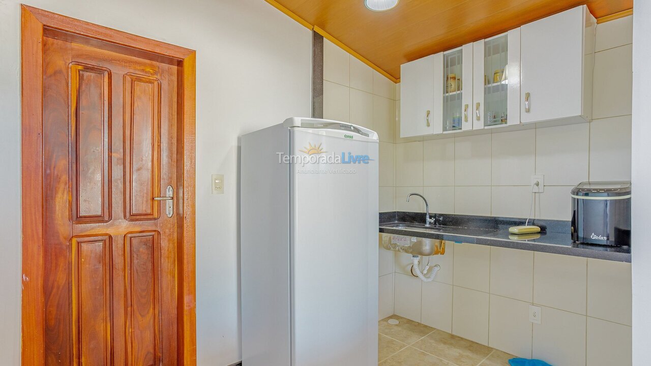 Casa para aluguel de temporada em Camaçari (Praia de Guarajuba)