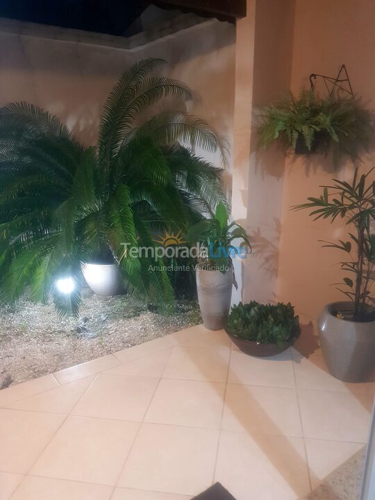 Casa para aluguel de temporada em Guaratinguetá (Nova Guara)