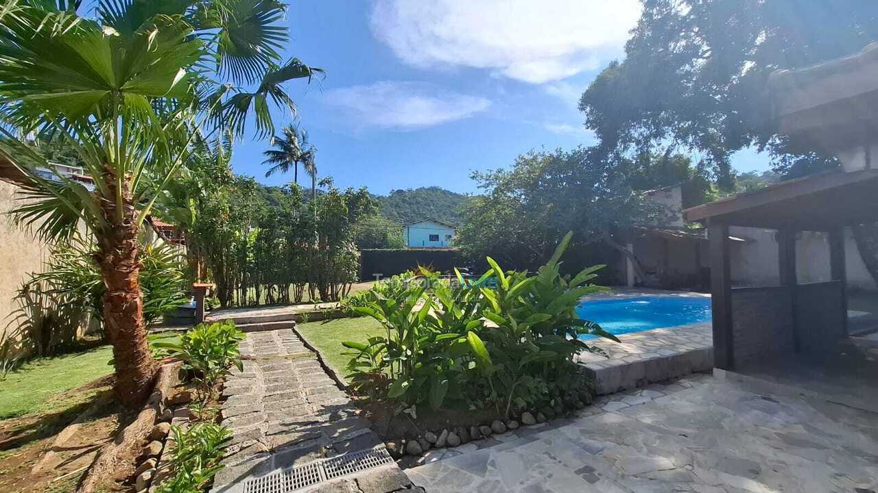 Casa para alquiler de vacaciones em Ilhabela (Barra Velha)