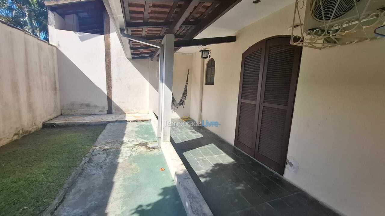 Casa para alquiler de vacaciones em Ilhabela (Barra Velha)