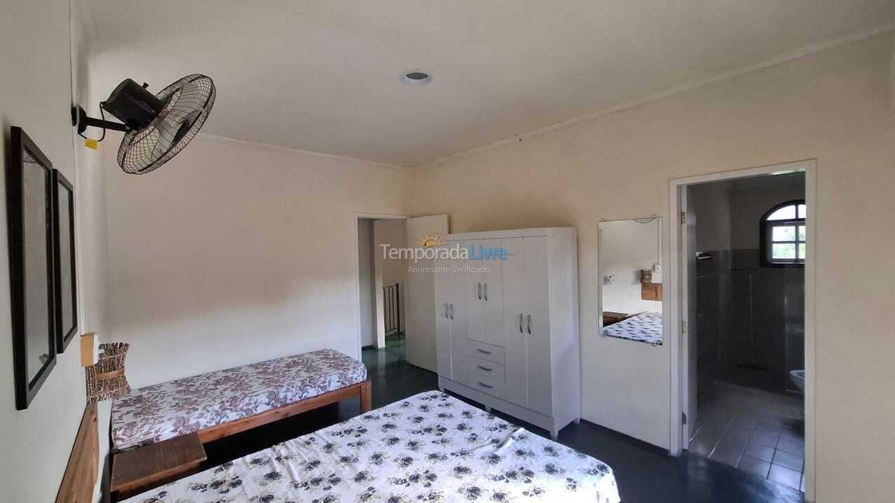 Casa para alquiler de vacaciones em Ilhabela (Barra Velha)