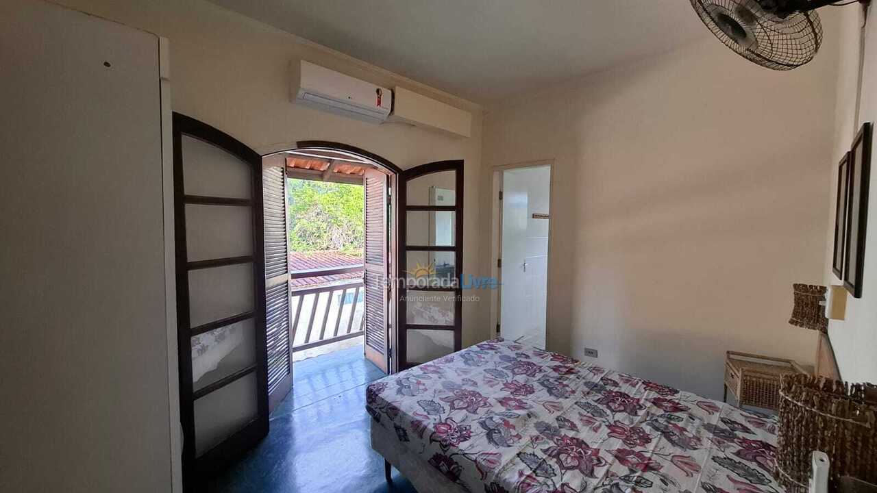 Casa para alquiler de vacaciones em Ilhabela (Barra Velha)