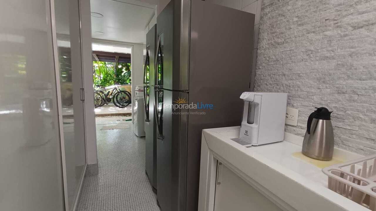 House for vacation rental in São Sebastião (Praia da Baleia)