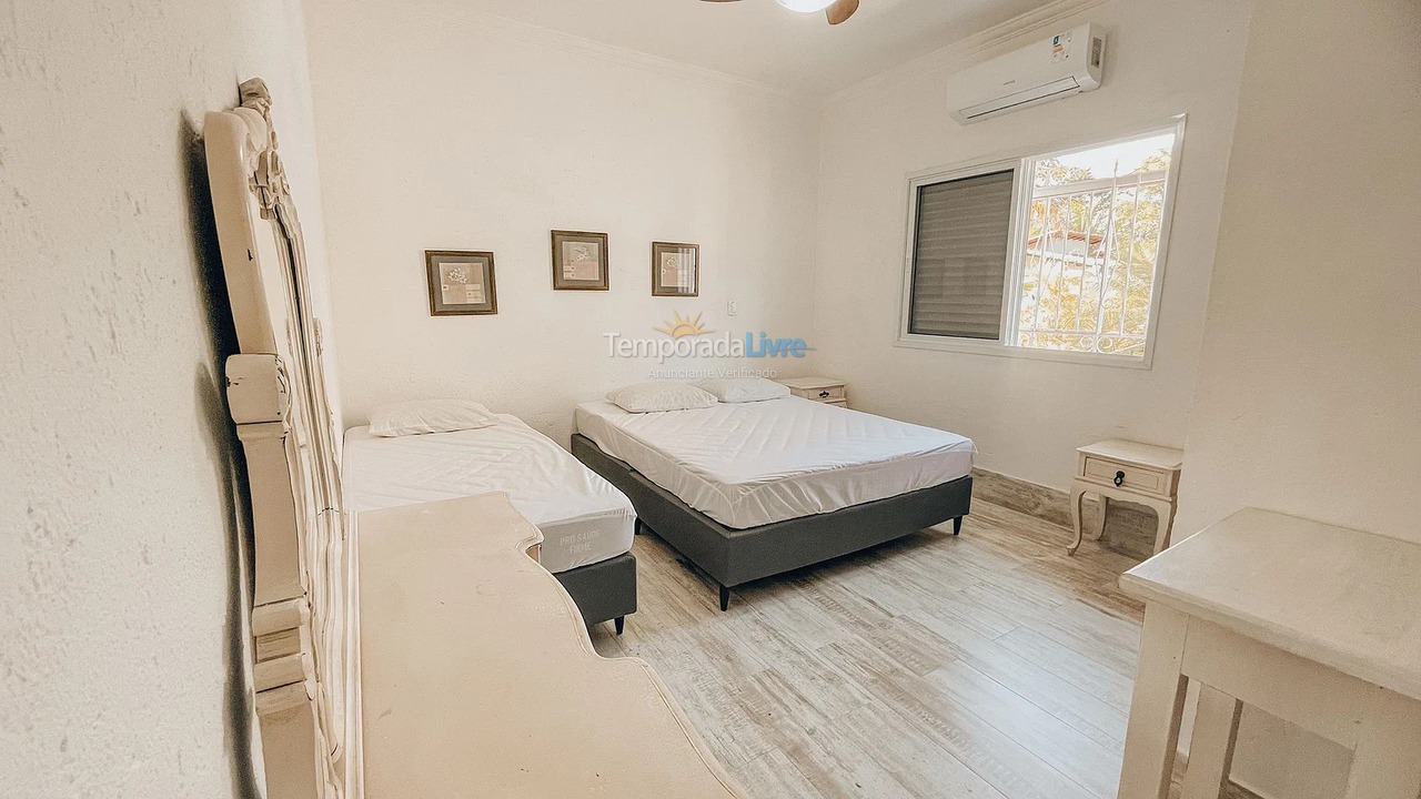 Casa para aluguel de temporada em Bertioga (Praia de Guaratuba)