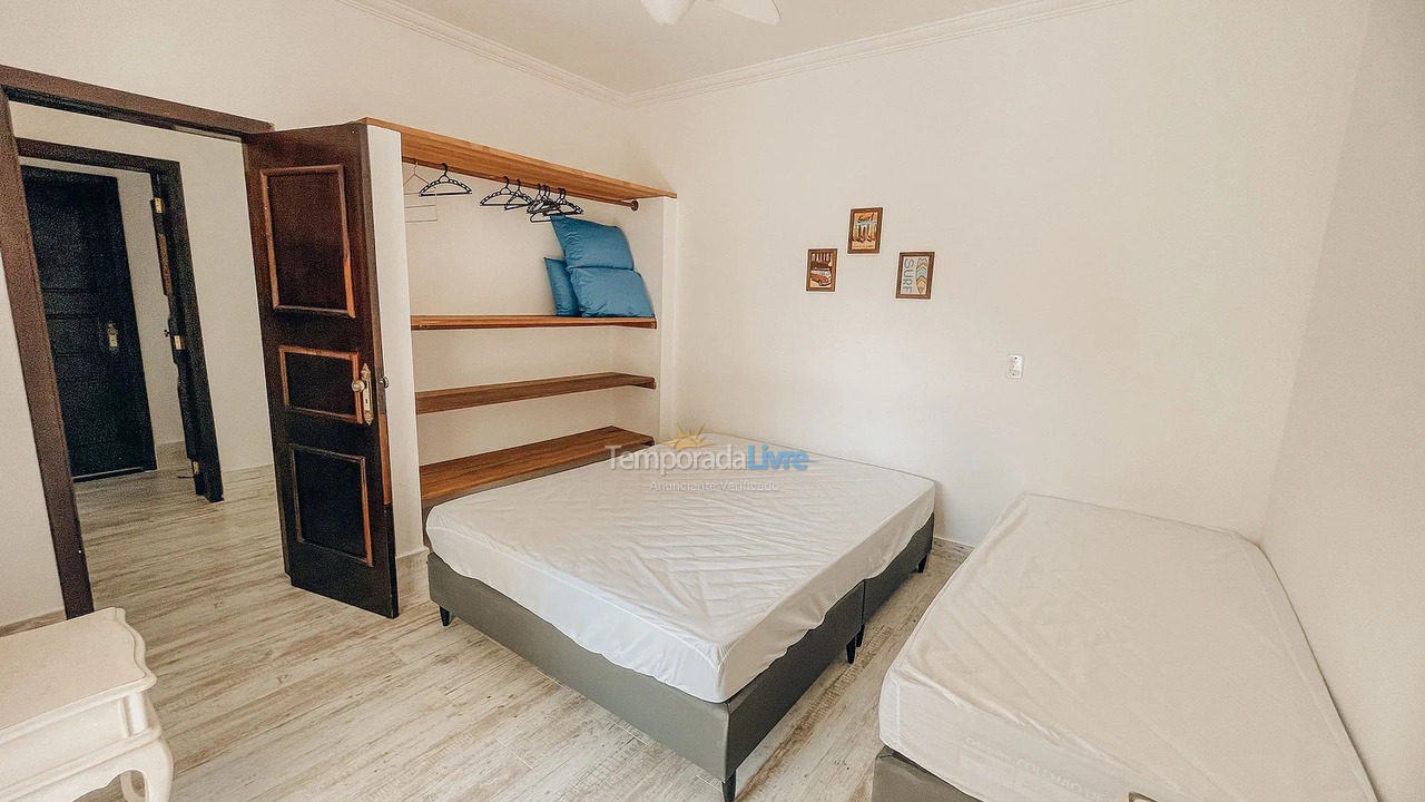 Casa para aluguel de temporada em Bertioga (Praia de Guaratuba)