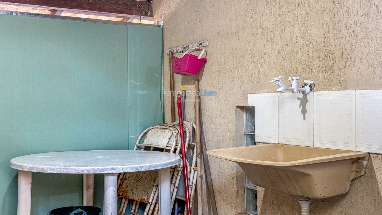 Casa para aluguel de temporada em Armação dos Búzios (Bairro Rasa)