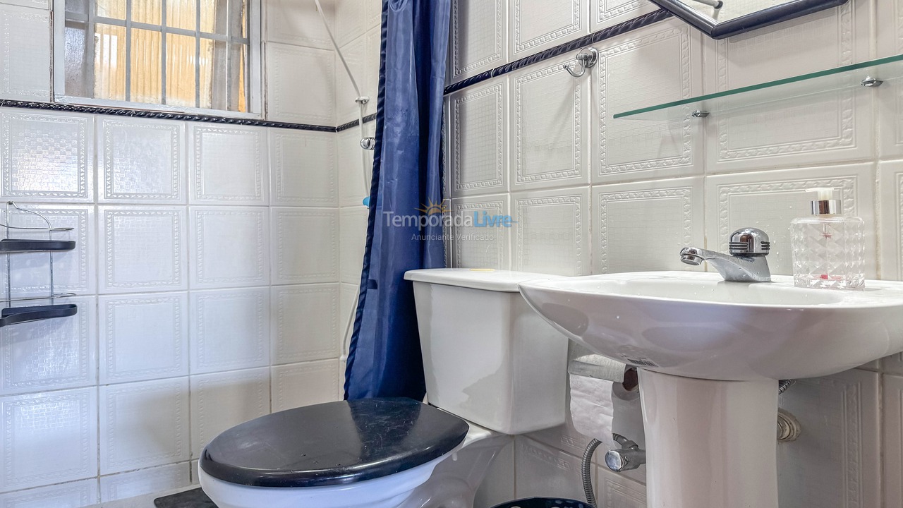 Casa para aluguel de temporada em Armação dos Búzios (Bairro Rasa)