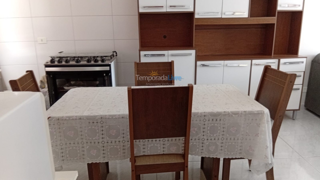 Casa para alquiler de vacaciones em Pontal do Paraná (Shangrilá)