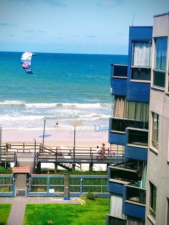 Apartamento para aluguel de temporada em Itapema (Meia Praia)