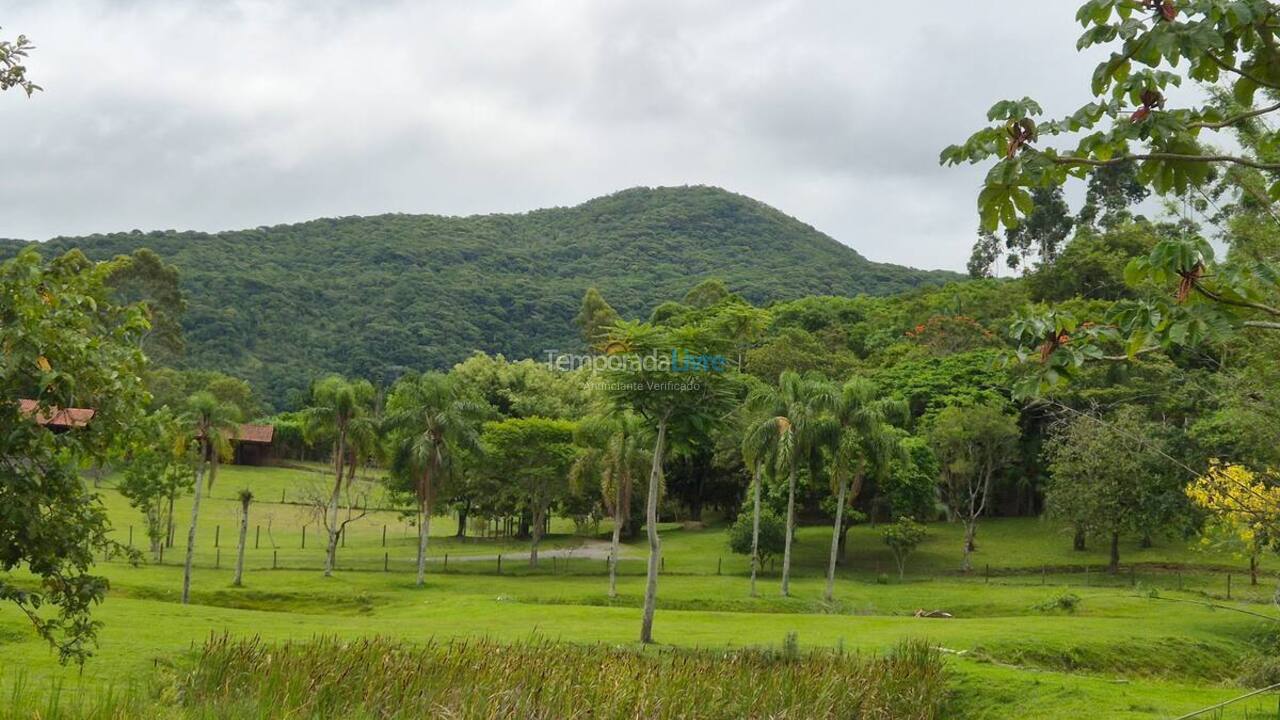 House for vacation rental in Garopaba (Ressacada)