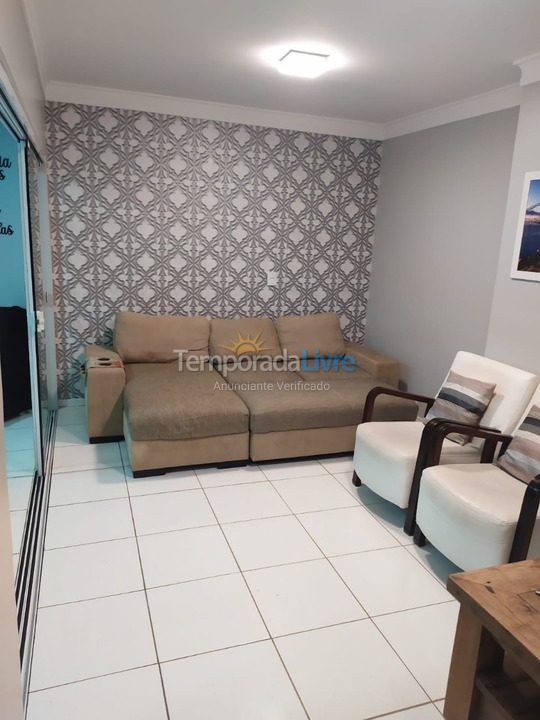 Apartamento para aluguel de temporada em Itapema (Meia Praia)