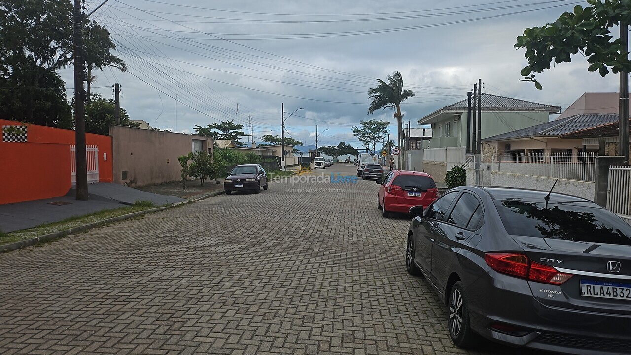 Apartment for vacation rental in Palhoça (Praia de Fora)