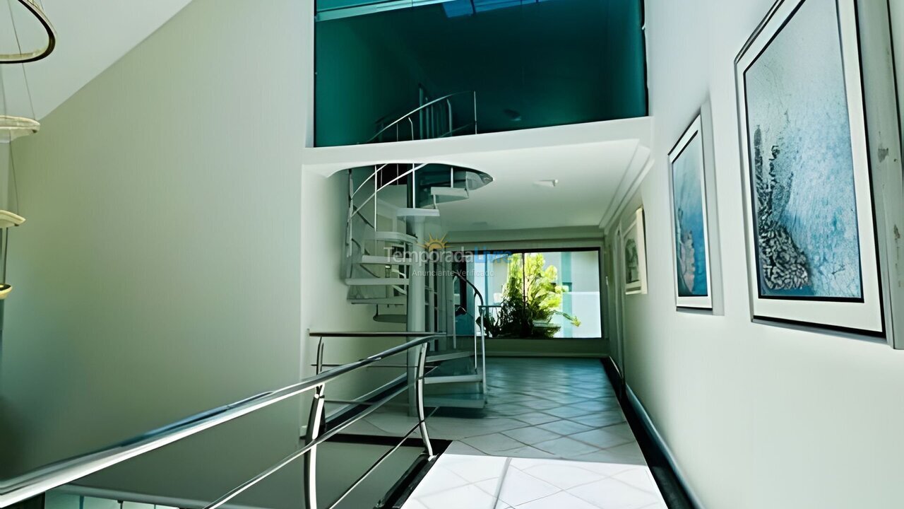 Casa para aluguel de temporada em Guarujá (Jd Acapulco)