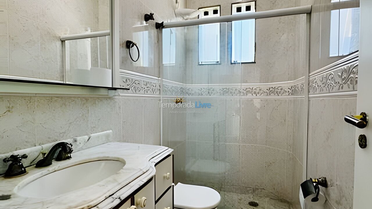 Casa para aluguel de temporada em Guarujá (Jd Acapulco)