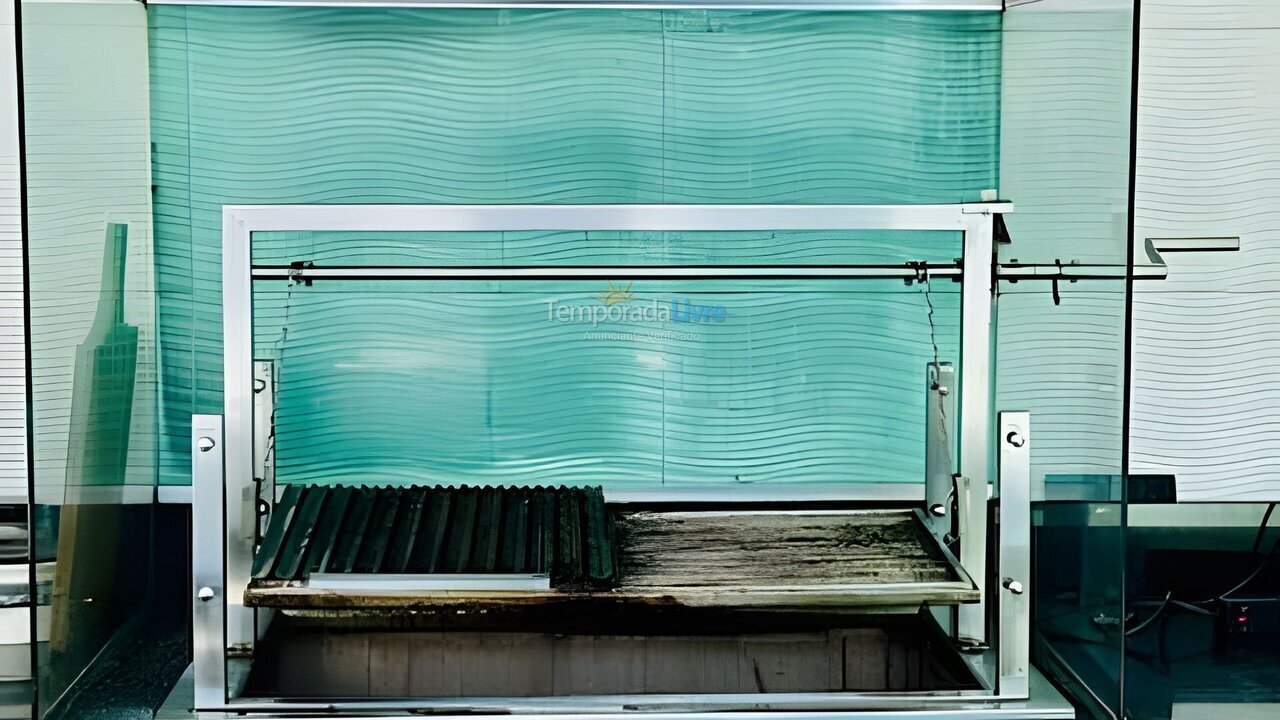 Casa para aluguel de temporada em Guarujá (Jd Acapulco)